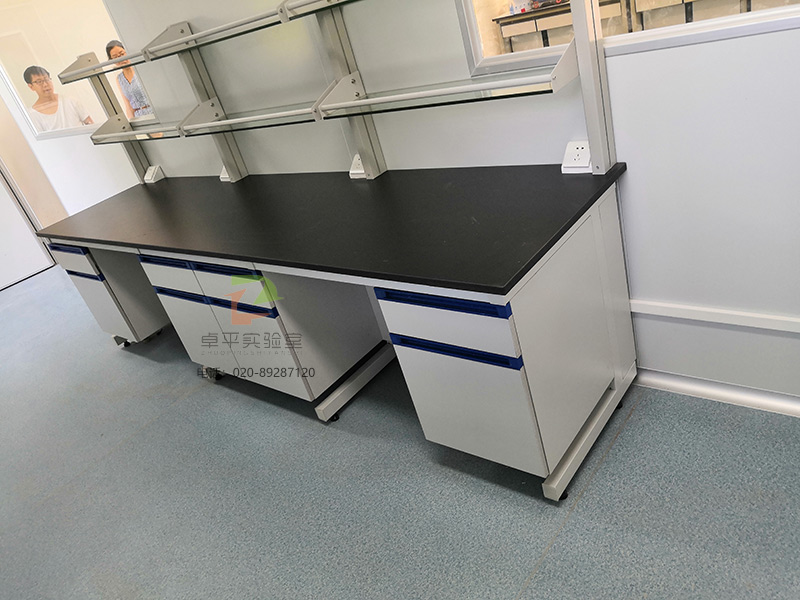 ��ľʵ��̨��̨